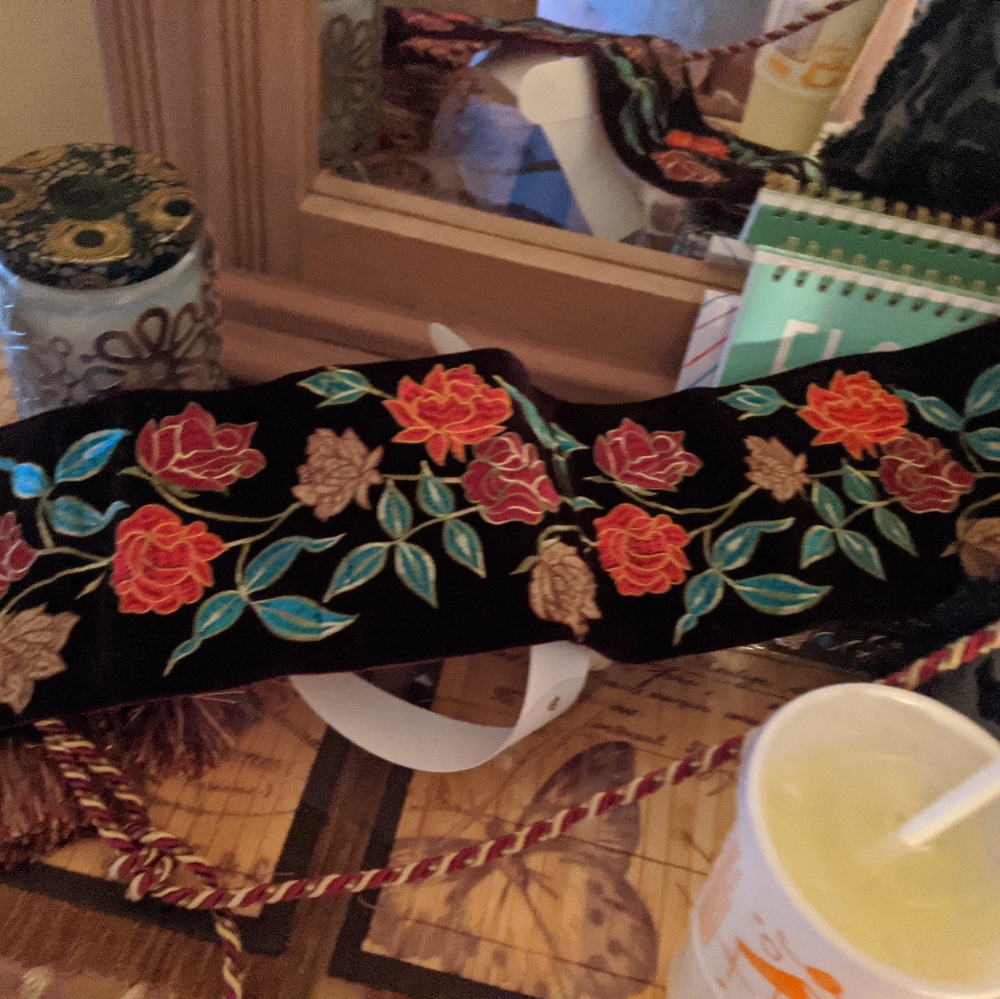 Wrap belt.